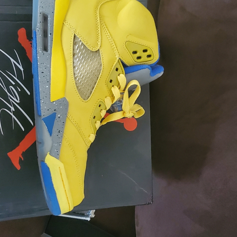 limited jordan 5